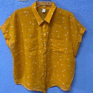 Old navy, xl, mustard blouse with flowers